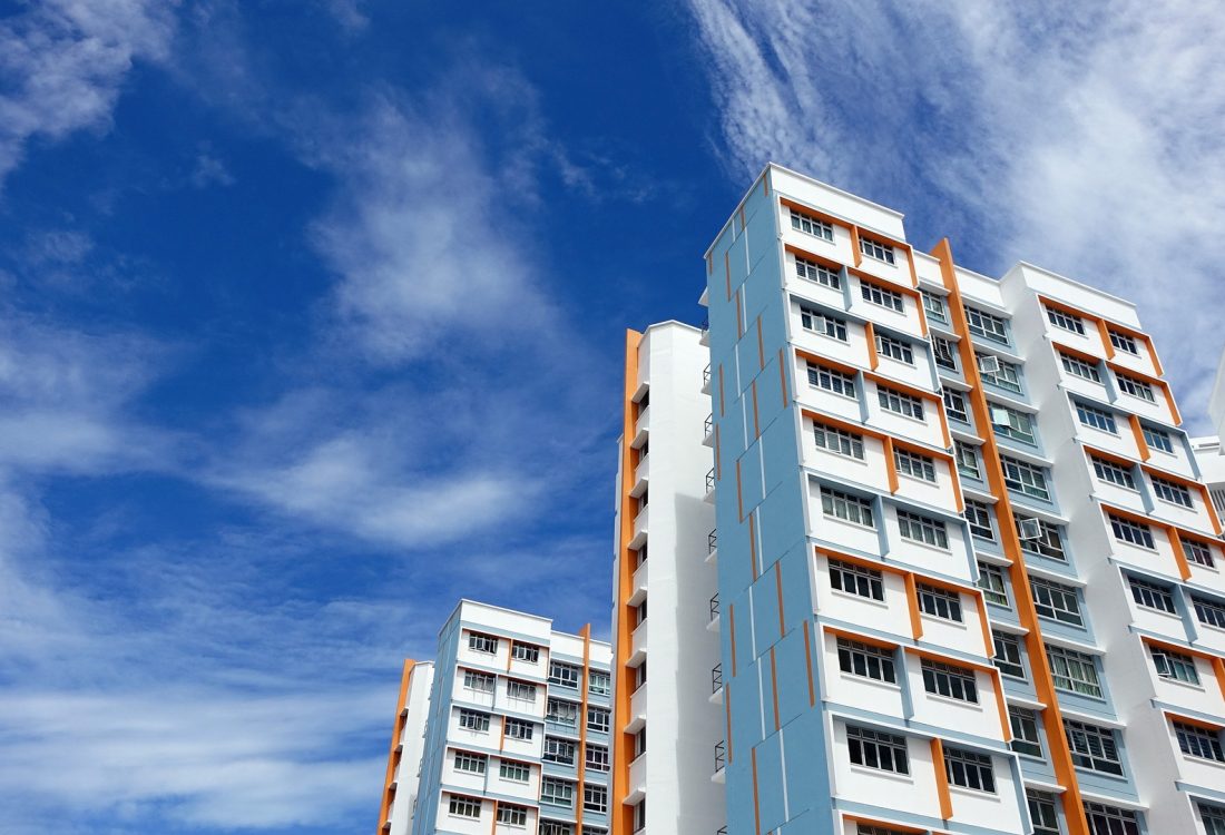 building-807808_1920