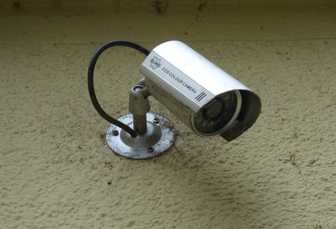 camera-1639219_1920-copia