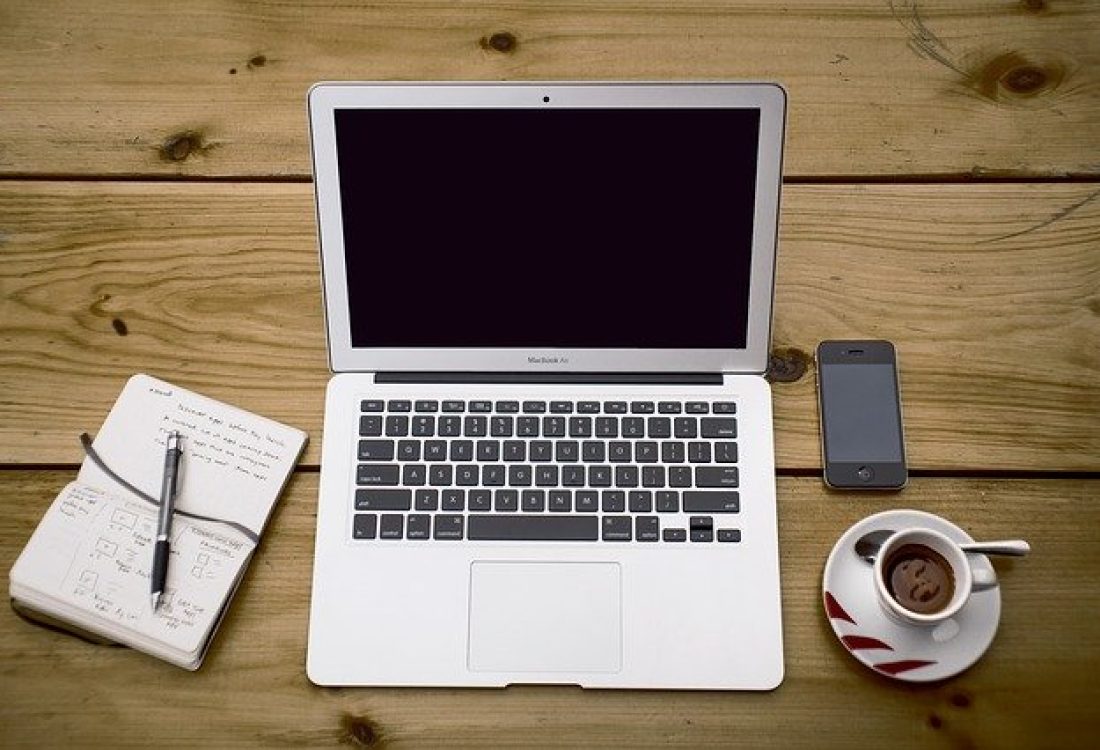 home-office-336378_640