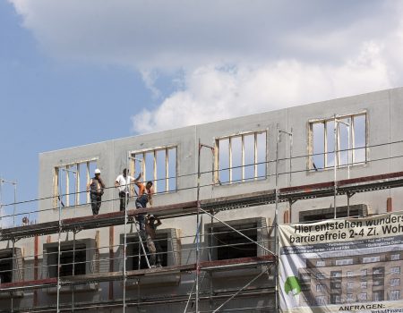 emprego construção cai