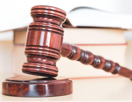 vblock-hammer-7354618_1280